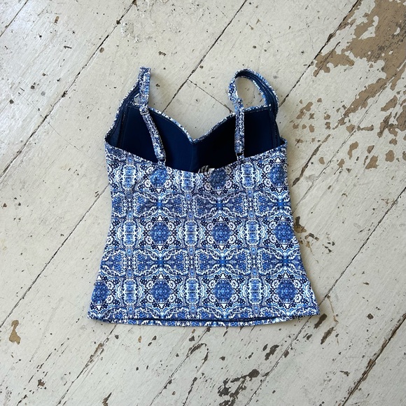 Nip Tuck Blue & White Print Tankini Swim Top - Picture 7 of 11